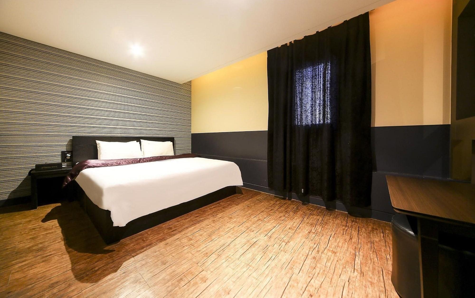 Hotel Pavia Bucheon Exterior photo